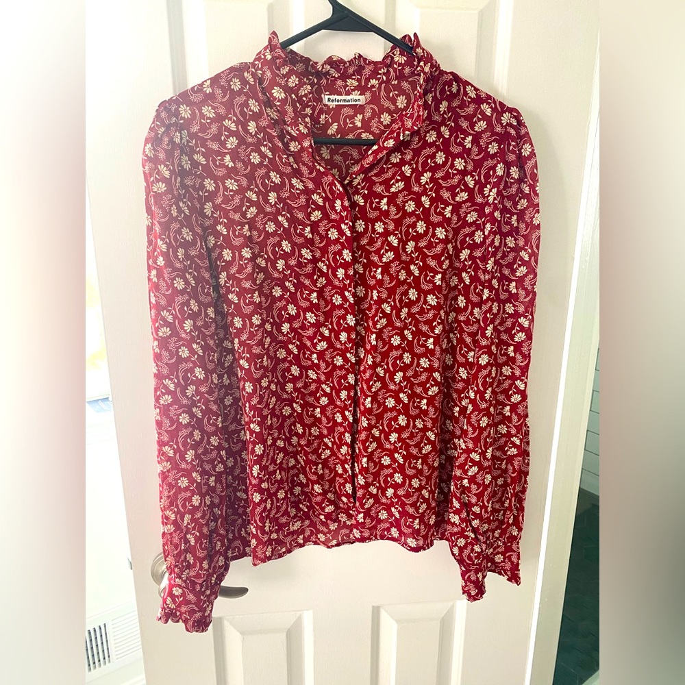 Reformation top, size small